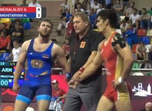 Հայաստանի ազատ ոճայինները Ստամբուլից վերադառնում են երկու մեդալով