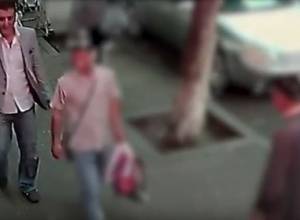 Этот человек подозревается в краже денег в магазинах