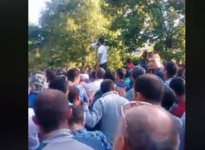 LIVE. Protest action in Jermuk