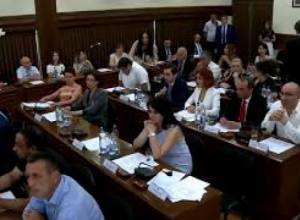 Ինչու է Տարոն Մարգարյանը բացակայում նիստից