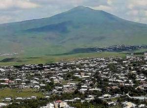 Leader of Geghashen community of Kotayk region submits resignation