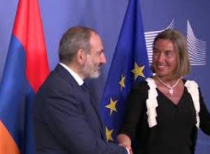 Նիկոլ Փաշինյանը հանդիպել է Ֆեդերիկա Մոգերինիի հետ