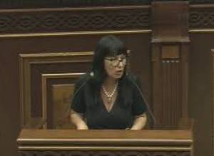 Նաիրա Զեհրաբյանը դիմում է կառավարությանը. համաներում իրականացրեք.բանտերը լիքն են