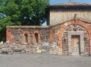 Sero Khanzadyan's library missing today