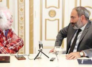 Пашинян дал интервью Венедиктову