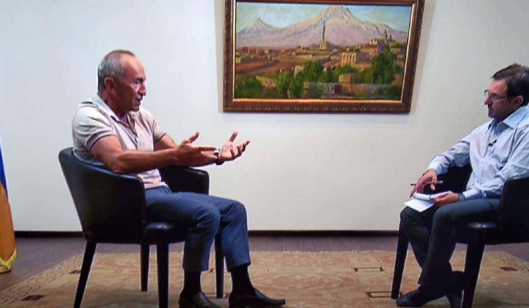 f5b5a0b96a99db_5b5a0b96a9a18.thumb_