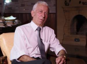 Հարստանում են մի խումբ մարդիկ, իսկ ժողովրդին մնում են ապականված ջրերն ու հողերը. Ռուբեն Ջրբաշյան