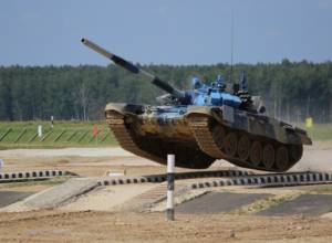 Armenian tank crewmen in semi-final of International Army Games 2018