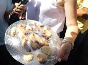 "Privet Rob" biscuits for Robert Kocharyan