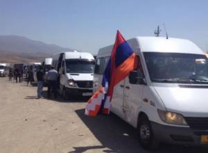 Artsakhpress: More than 1000 people from Artsakh arrive in Yerevan to take part in meeting convened by PM Pashinyan