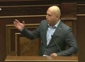 Armen Ashotyan: The new government's approach does not stand for even 100 days of criticism