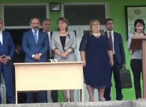 Նիկոլ Փաշինյանը Սեպտեմբերի 1-ի առիթով Սևանի դպրոցներից մեկում է