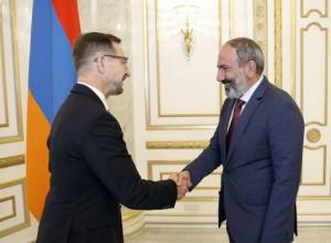 PM Pashinyan receives OSCE Secretary General