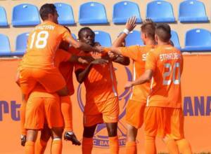 Ադամու Աբդուլահին հաղթանակ պարգեւեց «Բանանցին»