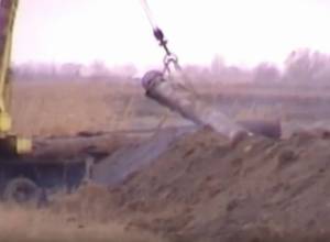 Демонтировал трубы и изменил направление в сторону рыбоводческого хозяйства Генриха Абраамяна