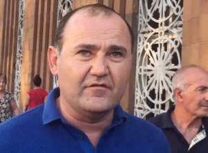 Քաղաքապետի թեկնածուն դադարեցնում է մասնակցությունը քարոզարշավին