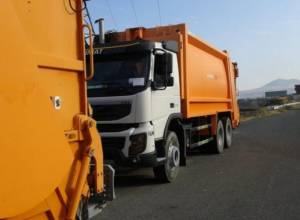 New garbage trucks in Yerevan