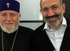 Selfie of Catholicos of All Armenians and leader of Armenia