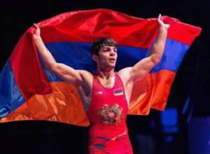 Վազգեն Թեւանյանը ըմբշամարտի աշխարհի բրոնզե մեդալակիր