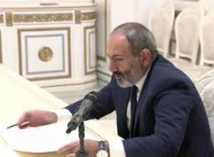 Ծառուկյանն ու Փաշինյանը հուշագիր ստորագրեցին