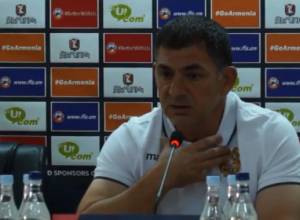 ՀՀ ֆուտբոլի հավաքականի գլխավոր մարզչի ասուլիսը