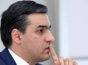 Պետք է դադարեցնել հասարակությունը «նախկինների» ու «նորերի» բաժանելու փորձերը. ՄԻՊ