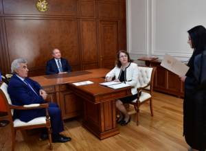 Судьи дали клятву в президентской резиденции