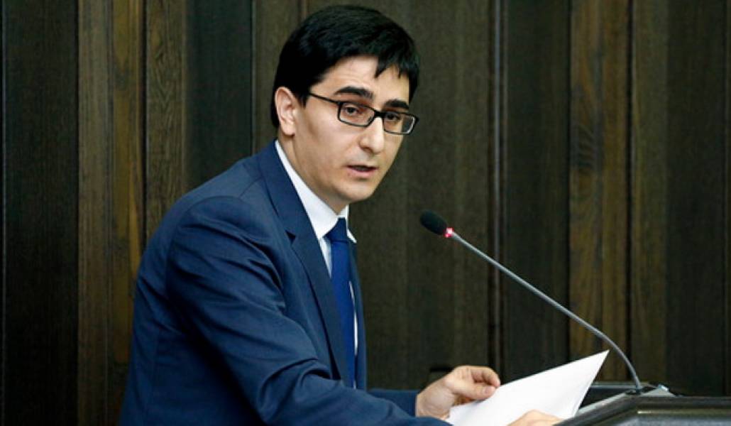 2014_kirakosyan_802635374