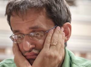 Լեւոն Արոնյանն ու Հրանտ Մելքումյանը շարունակում են ետ մնալ առաջատարներից