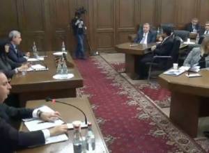 LIVE. State budget discussions continue in NA