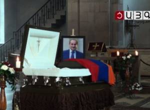 Գյումրին հրաժեշտ է տալիս Յուրի Վարդանյանին