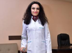Նարինե Միքայելյանն Արցախից ԵՊԲՀ  եկավ դեղագետ դառնալու երազանքի հետևից