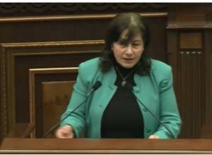 Как поощрять работу, когда в селе нет молодежи: Вопрос Рузан Аракелян