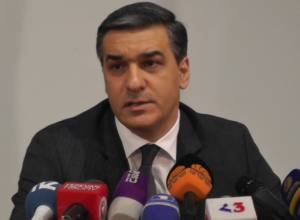 Գերեվարված Կարեն Ղազարյանի ծնողներն անհանգստանում են, որ նրան կարող են խոշտանգել. ՄԻՊ