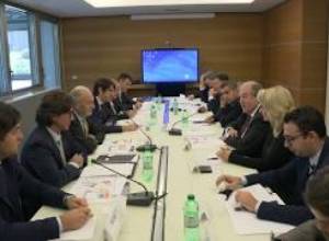 Նախագահն առաջարկել է դիտարկել Գյումրիի հին շինությունների վերականգնման հնարավորությունները