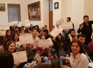 34 сирийских и иракских студентов армянского происхождения получили стипендию