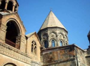 Նոր նշանակումներ Մայր Աթոռում