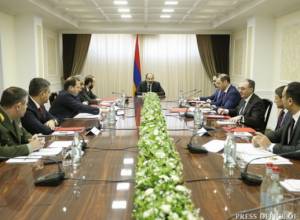 Prime Minister Nikol Pashinyan leads Security Council