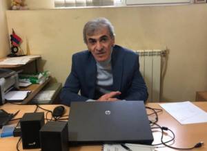 Накануне Нового Года не жалуйтесь: политический психолог Армен Беджанян