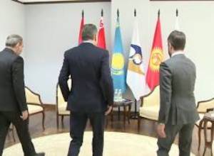 Նիկոլ Փաշինյանը հանդիպեց Տիգրան Սարգսյանին