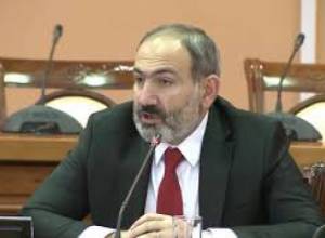 «Զինված ուժերի բնականոն զարգացումը մեր բացարձակ առաջնահերթությունն է».  վարչապետ