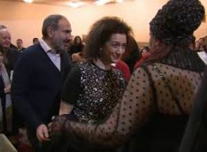 Նիկոլ Փաշինյանն ու Աննա Հակոբյանը դիտել են  Ն. Գոգոլի «Ռևիզոր» կատակերգական ներկայացումը