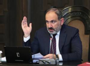 Правительственная программа сегодня не будет направлена в НС