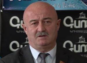 Никол Пашинян – это дар божий для Роберта Кочаряна: Овик Агазарян