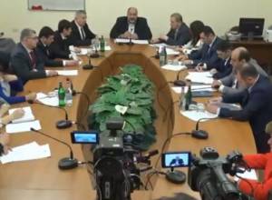 Прямой эфир: Заседание комиссии НС