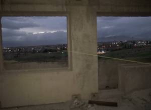 Совет старейшин Еревана подарил квартиру жителю