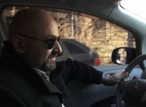 «Էլեկտրոմոբիլը միանգամից գերում եւ գրավում է, մաքսազերծումն էլ հեշտացել է»