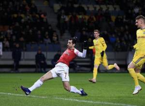 Arsenal loses to BATE, Henrikh Mkhitaryan takes part in whole match