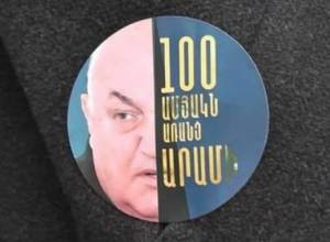 Студенты продолжают требовать отставки ректора ЕГУ