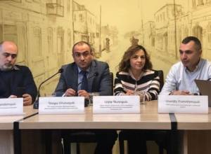 էլեկտրոնային բիզնեսը լուրջ խնդիր է հայկական բիզնեսի համար. Սամվել Մարտիրոսյան